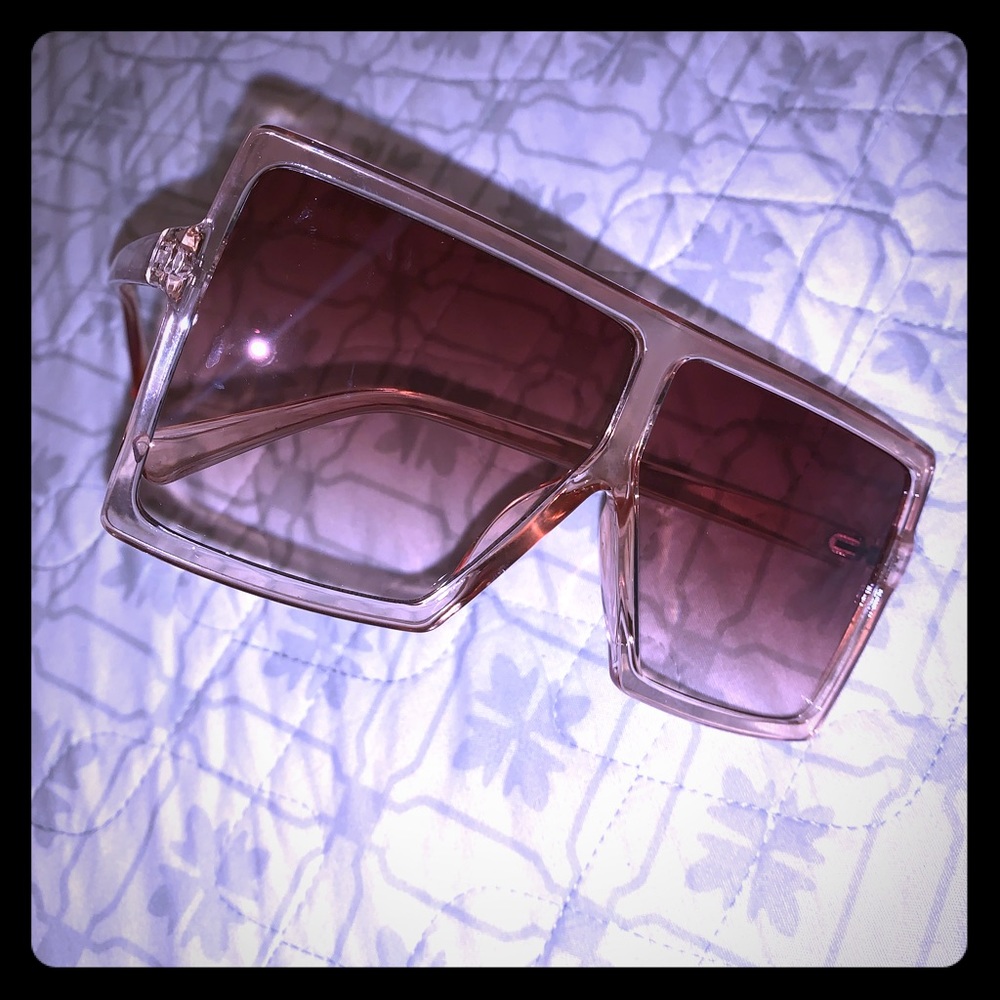 Women Sun Glasses